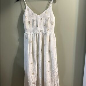 Mystree White Floral Maxi Dress